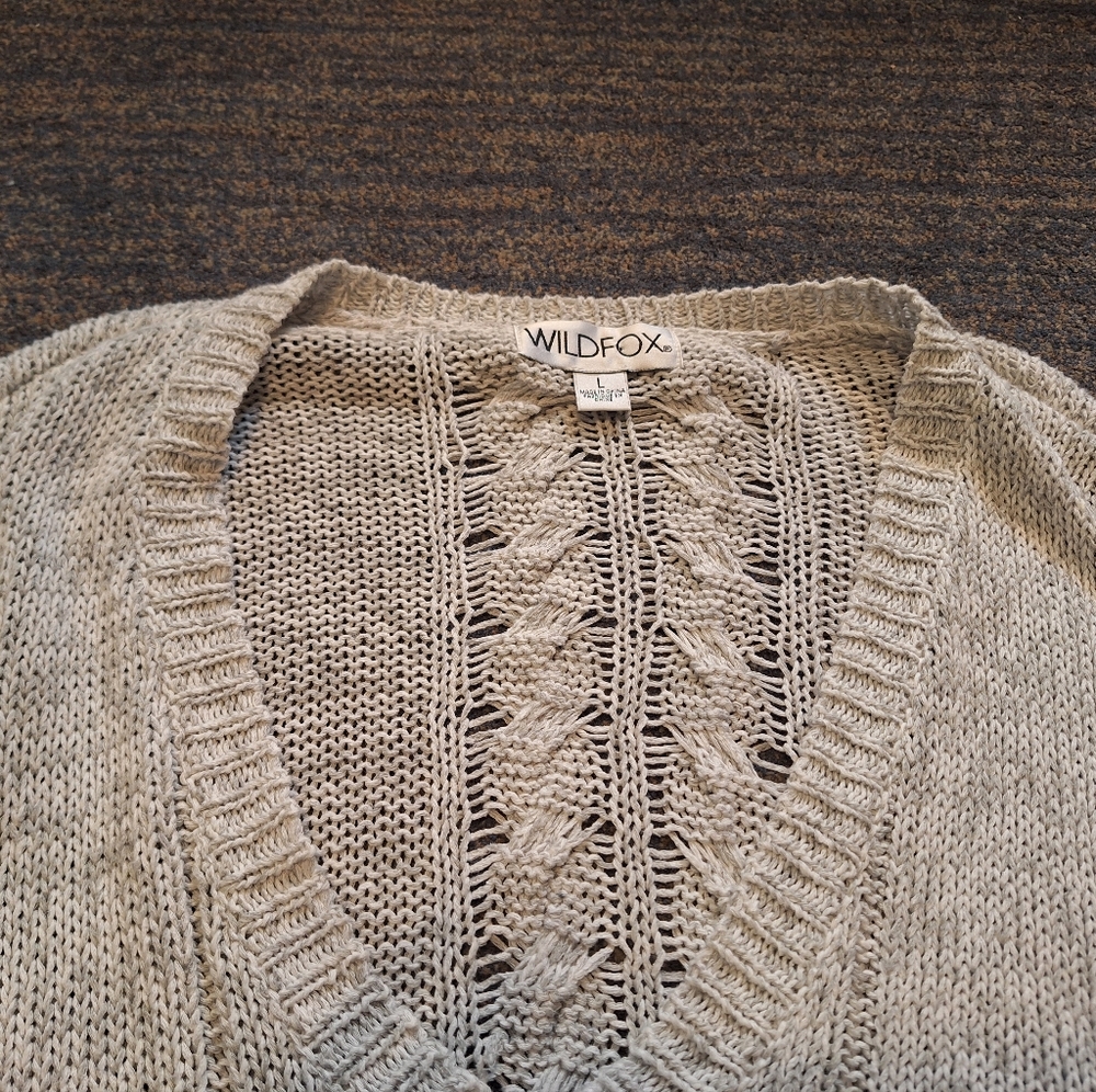 Wildfox distressed gray sweater - Picture 4 of 4